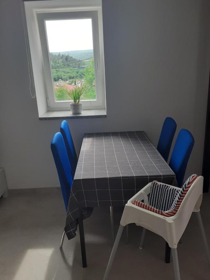 Apartman Sunset Plomin Exteriör bild